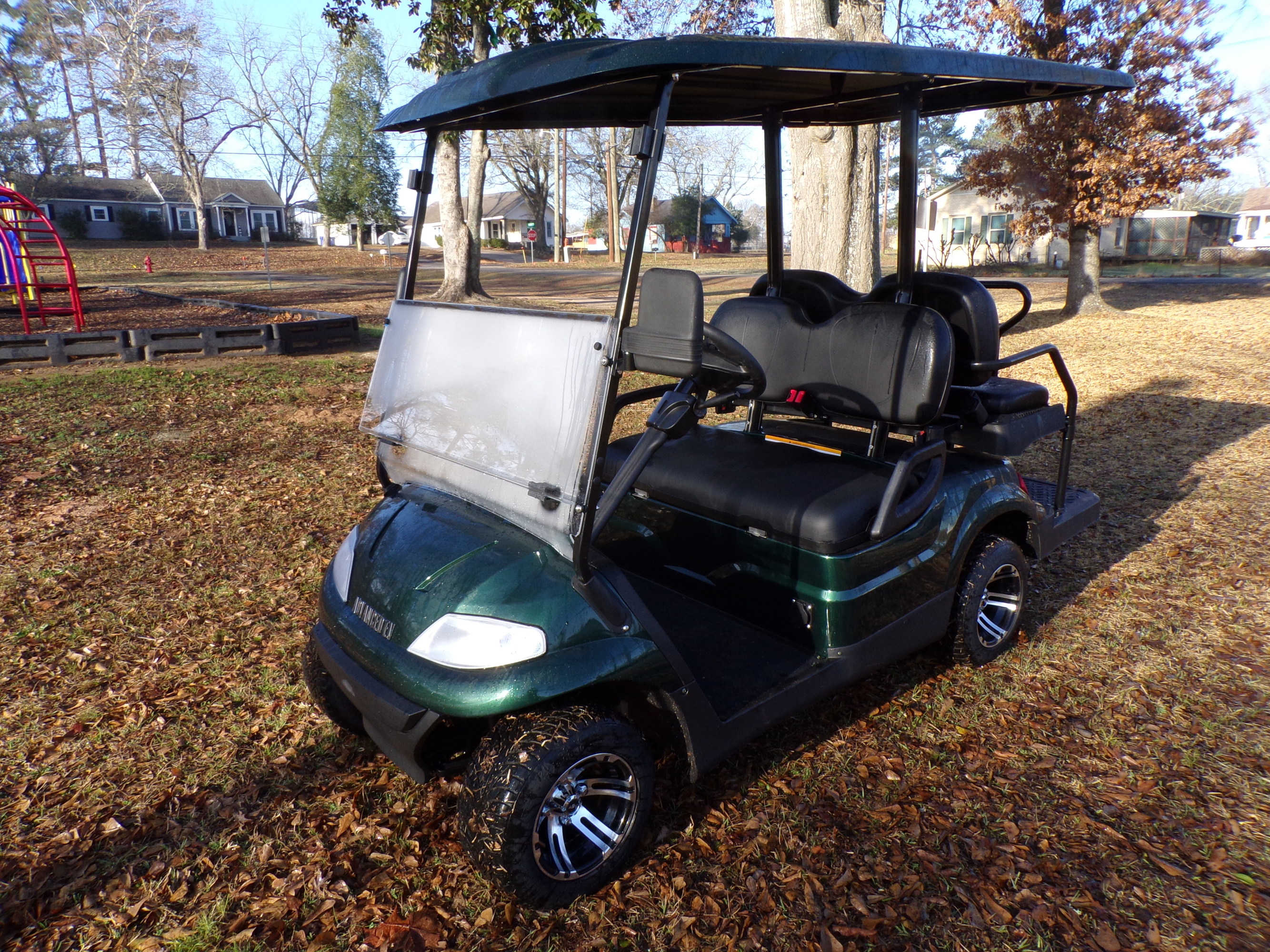 Different angle blue golf cart for Rentals